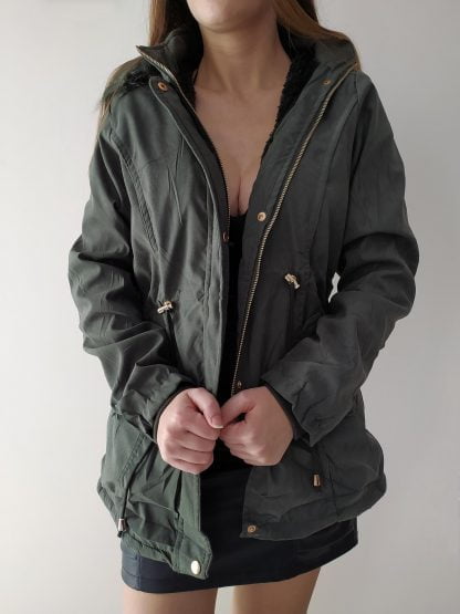 Jaqueta Parka Feminina Sarja Forrada - Verde Militar - GG